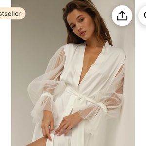 Satin bridal robe w/ unique sleeves